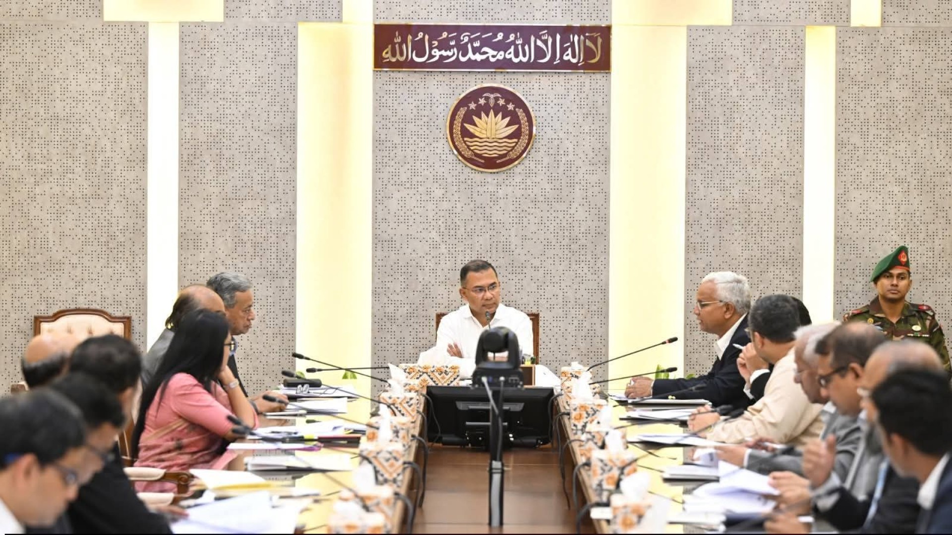 নির্বাচনি অঙ্গিকার 'ফ্যামিলি কার্ড' নিয়ে প্রধানমন্ত্রীর প্রথম সভা।